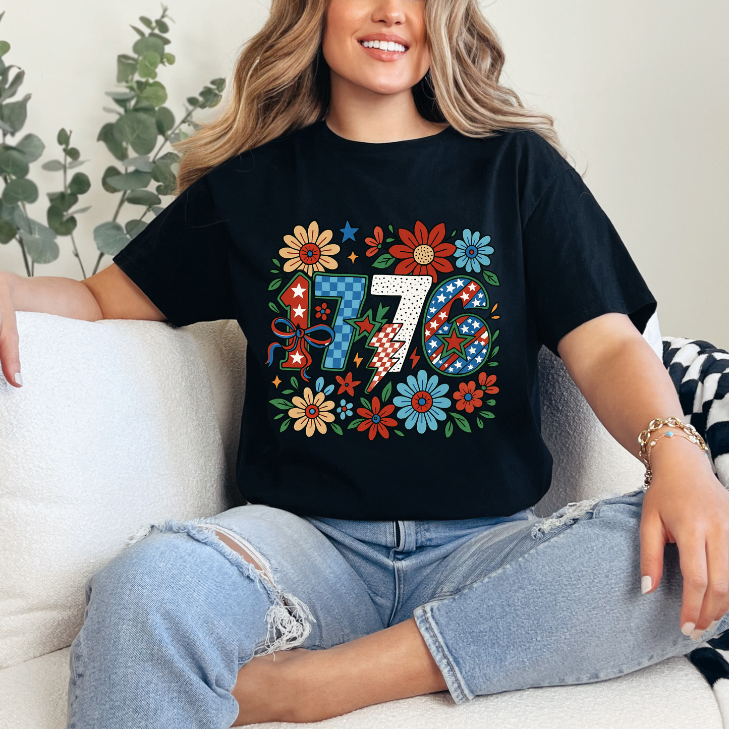 Retro 1776 4th of July T-Shirt | Floral Patriotic Graphic Tee | USA Independence Day Shirt | Unisex Vintage America Shirt