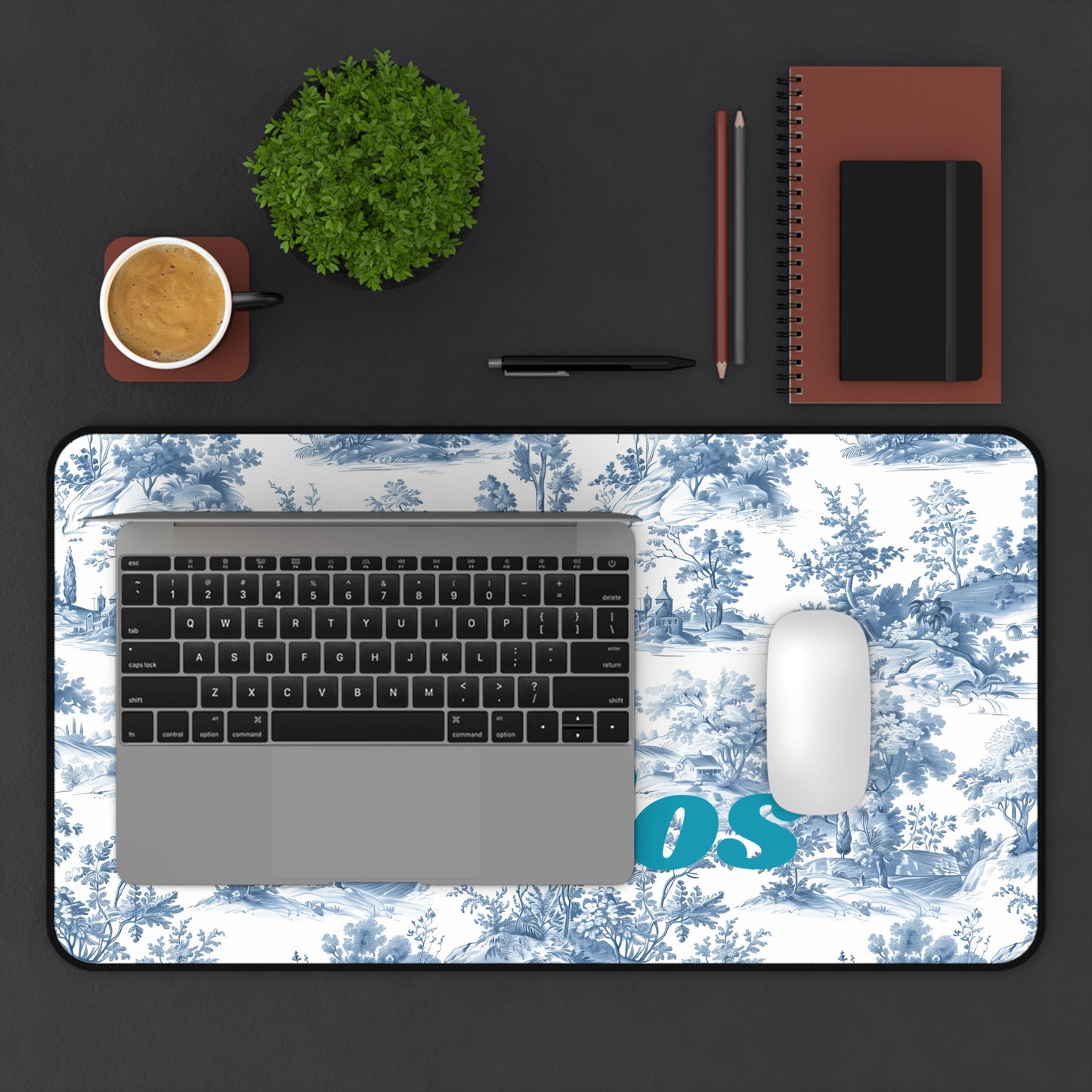 Custom Name Blue Floral Chinoiserie Desk Mat, Personalized Blue White Flowers Desk Pad, Preppy Mouse Pad, Blue Toile Floral Decor Desk Pad