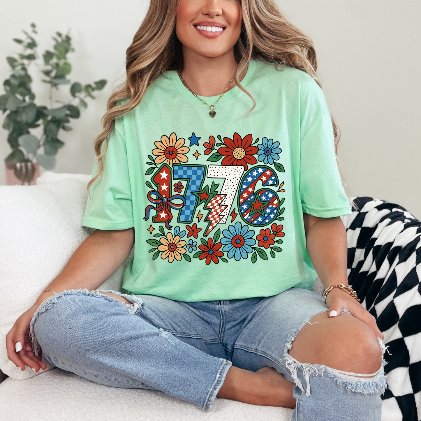 Retro 1776 4th of July T-Shirt | Floral Patriotic Graphic Tee | USA Independence Day Shirt | Unisex Vintage America Shirt