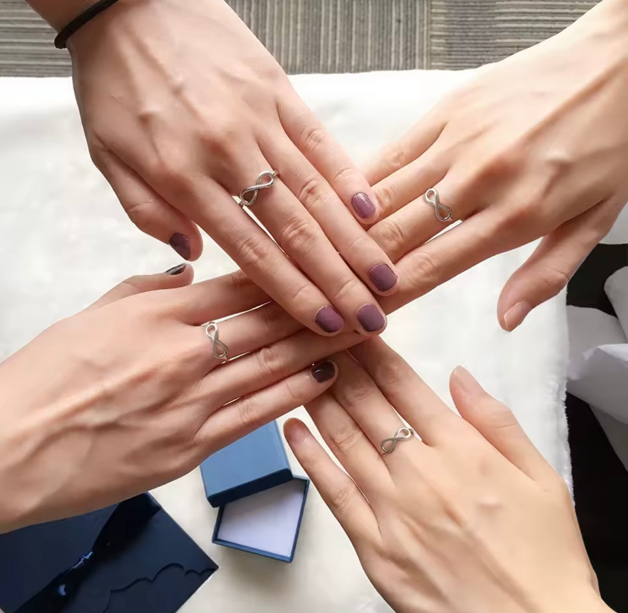 Custom Infinity Ring for Women – Engraved Name Love Knot Promise Ring, Romantic Anniversary Gift